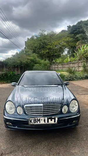 Mercedes-Benz E240 2004 Green
