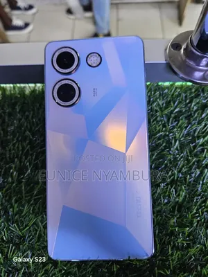 Tecno Camon 20 256 GB Silver