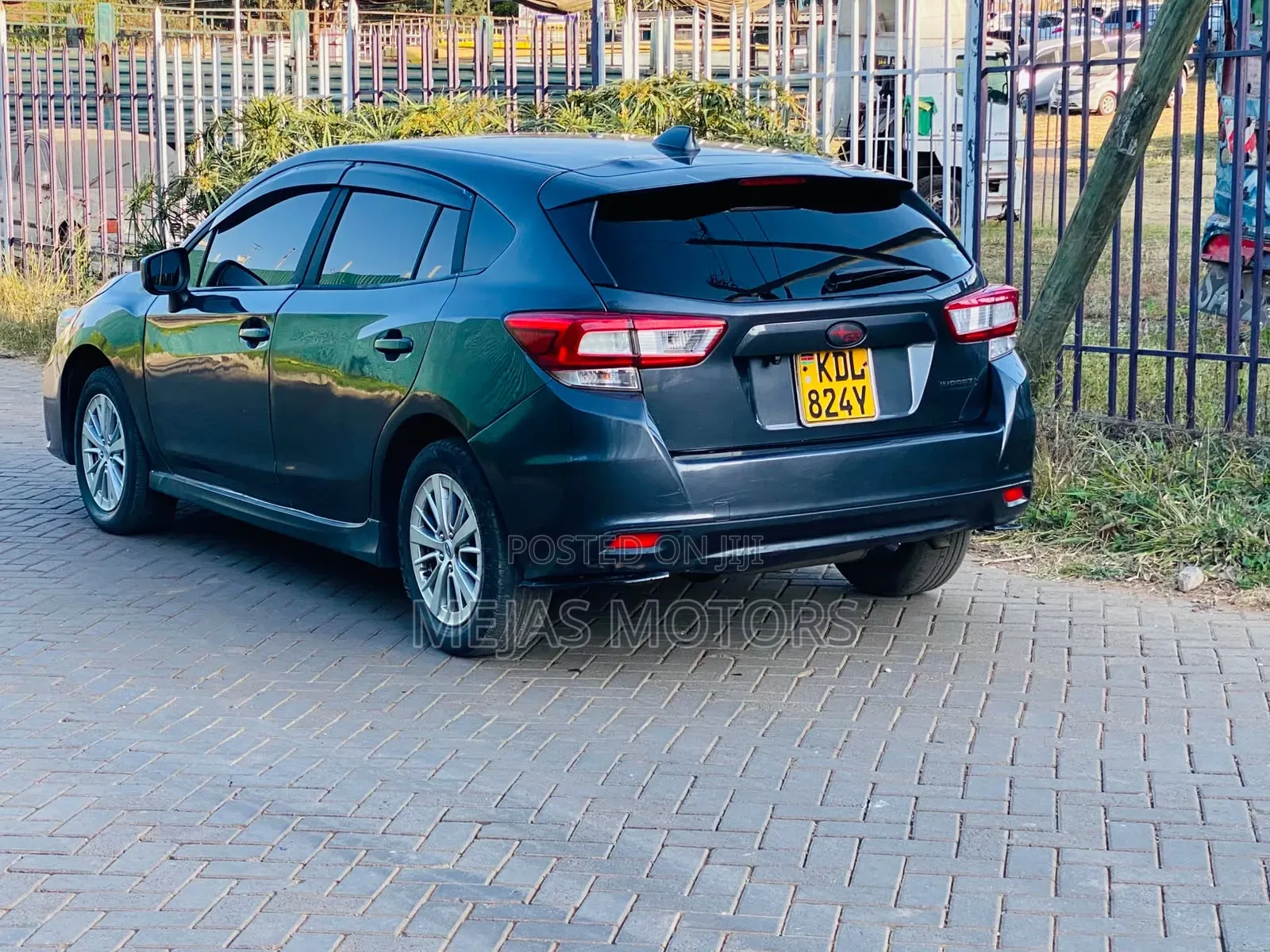Subaru Impreza 2016 Black