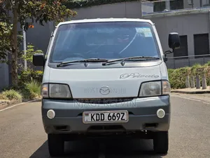 Mazda Bongo 2014 White
