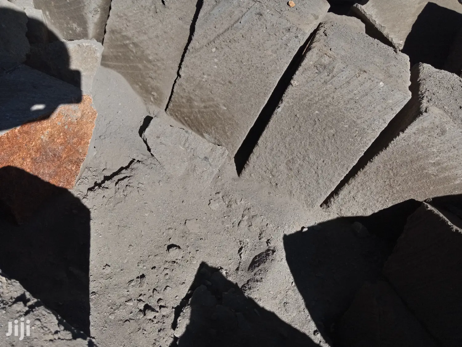 Machine Cut Stones