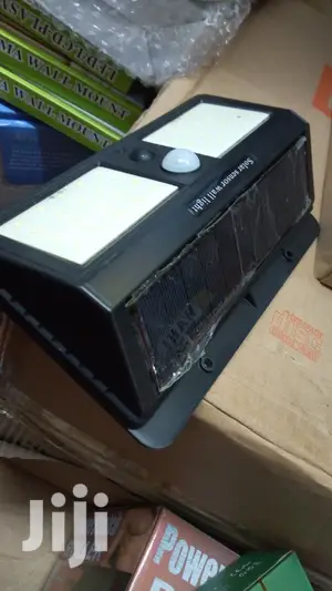 Solar Wall Lamp ,Light With Detect Infrared Sensor