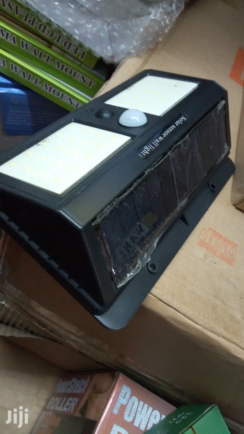 Solar Wall Lamp ,Light With Detect Infrared Sensor
