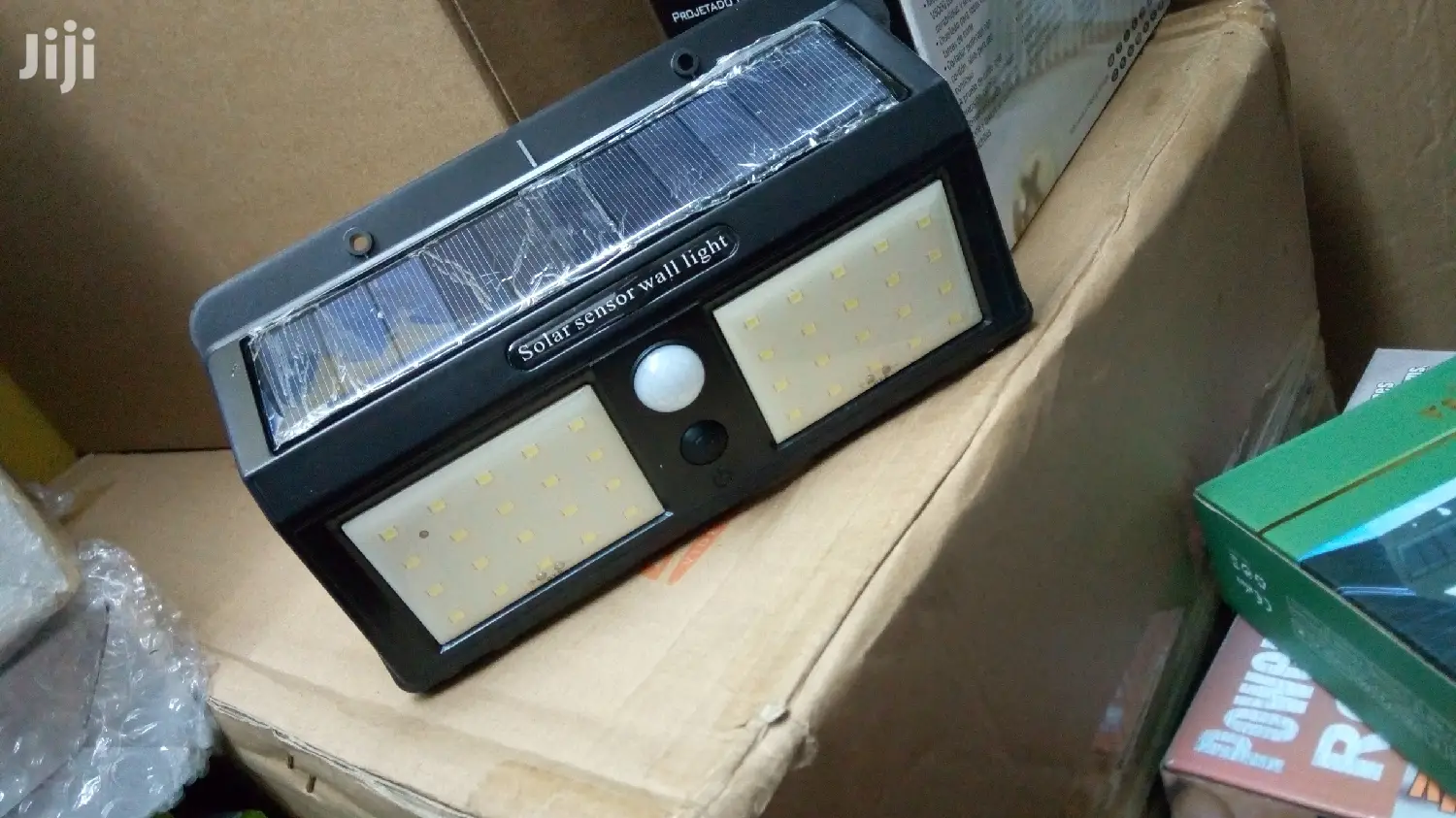 Solar Wall Lamp ,Light With Detect Infrared Sensor