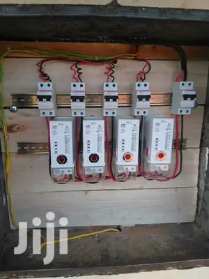 Super Skilled Electrician