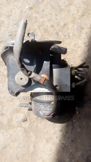 Honda Rd1 Abs Pump.