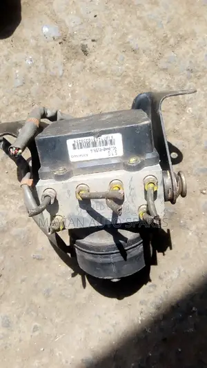 Honda Rd1 Abs Pump.
