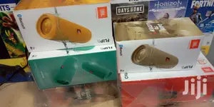 Original JBL Flip 5 Portable Bluetooth Speaker.