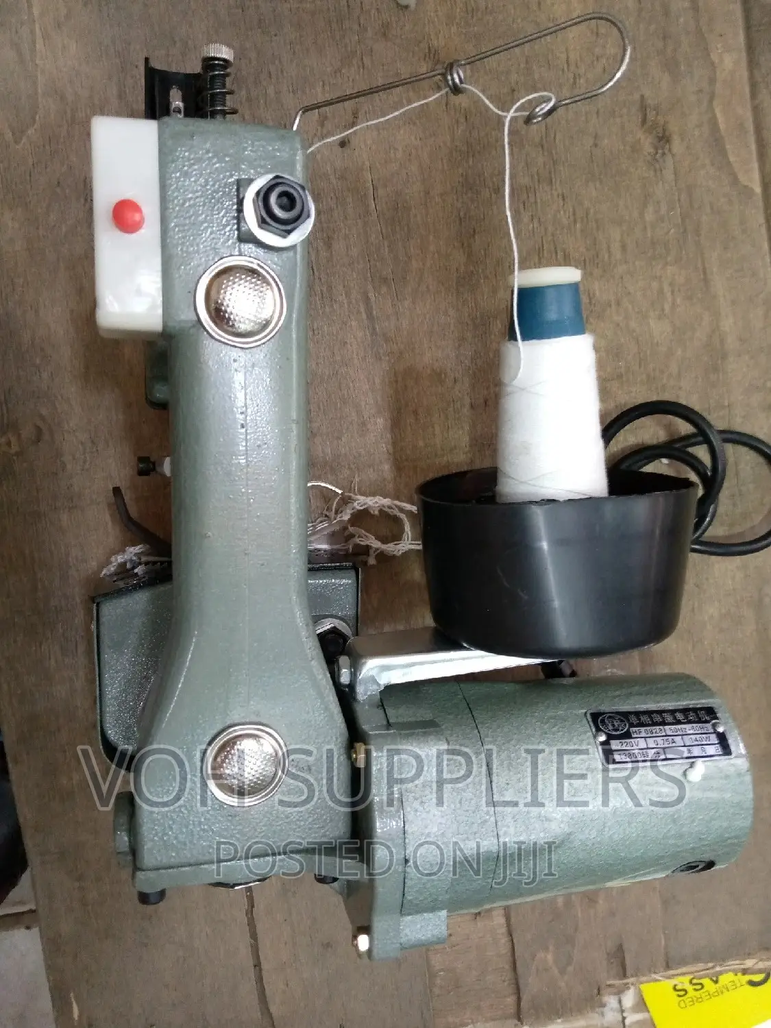 Bag Closer Machine