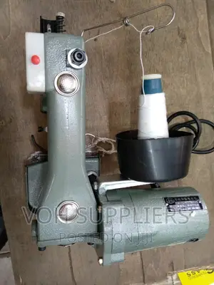 Bag Closer Machine