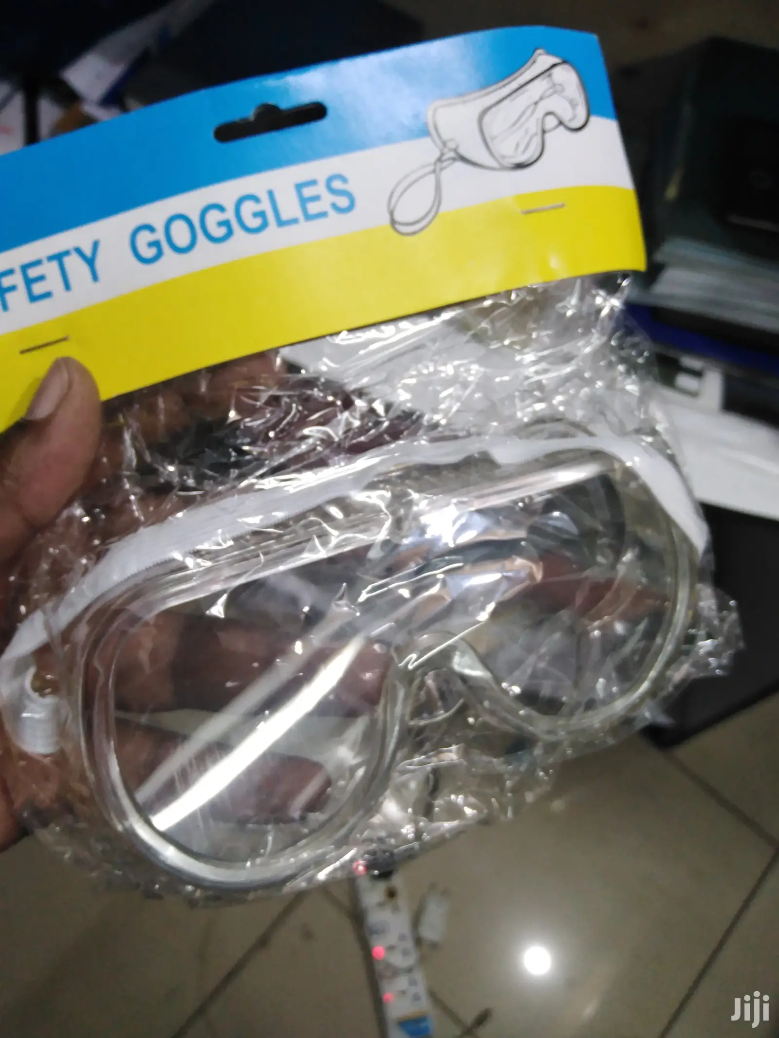 Clear Goggles