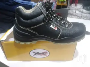 Japanese Quality Safety Boots