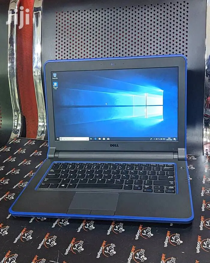 Laptop Dell Latitude 13 3340 4GB Intel Core I3 HDD 500GB