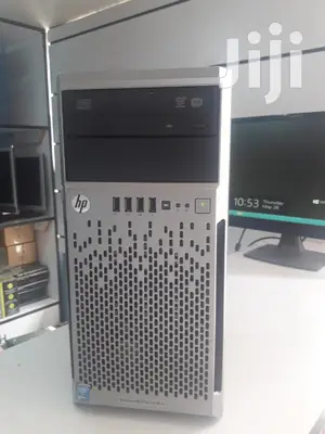 Server HP ProLiant ML 4GB Intel Xeon HDD 1T