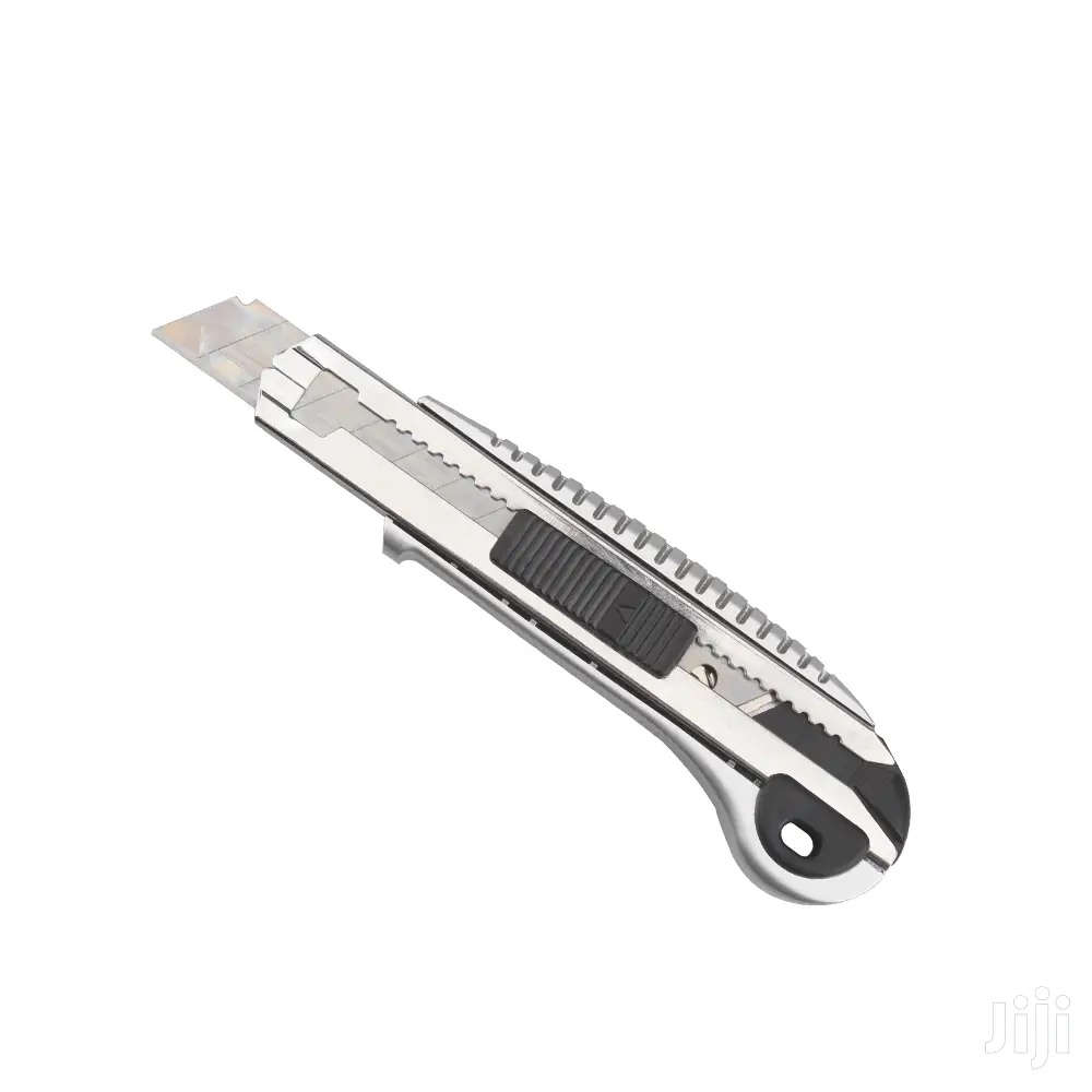 Retractable Box Utility Cutter Knife With 5 Blades