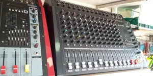 Max 12channel Music Mixer Black