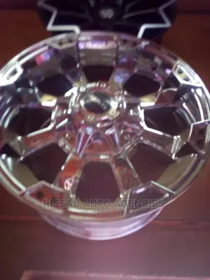 Crome Alloy Wheels Size 17 For Toyota Harrier