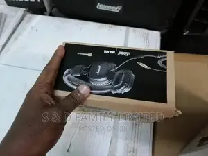 Marshall Studio Headphones