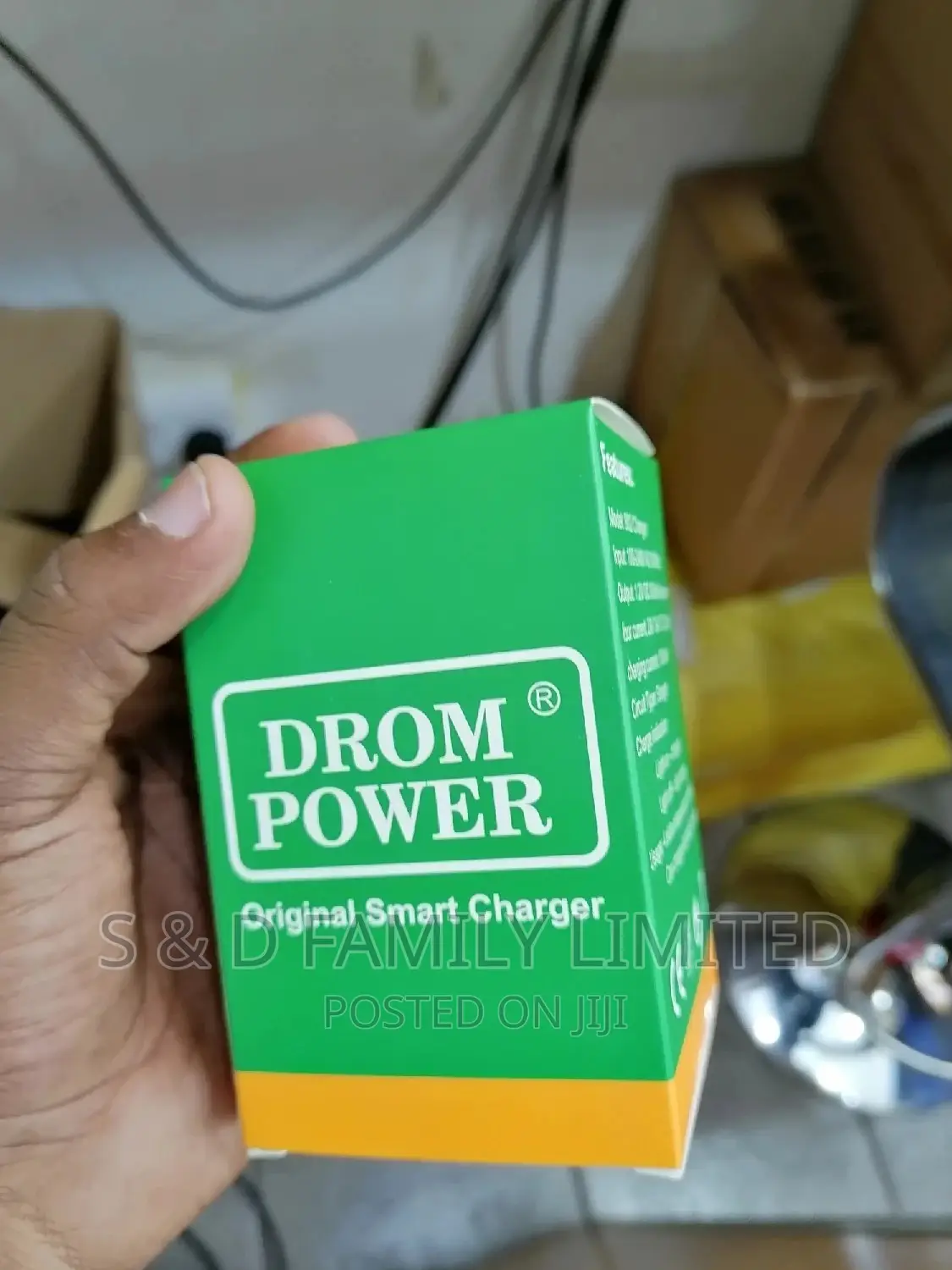 Drom Power 9v, AAA, AA Battery Charger