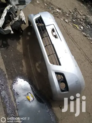 Ex Japan Front Bumper For Isis 2010