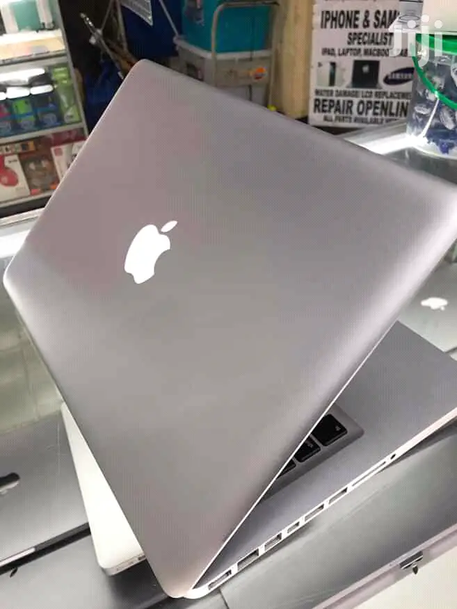 Laptop Apple MacBook Pro 2012 13.3" 500GB HDD 4GB RAM
