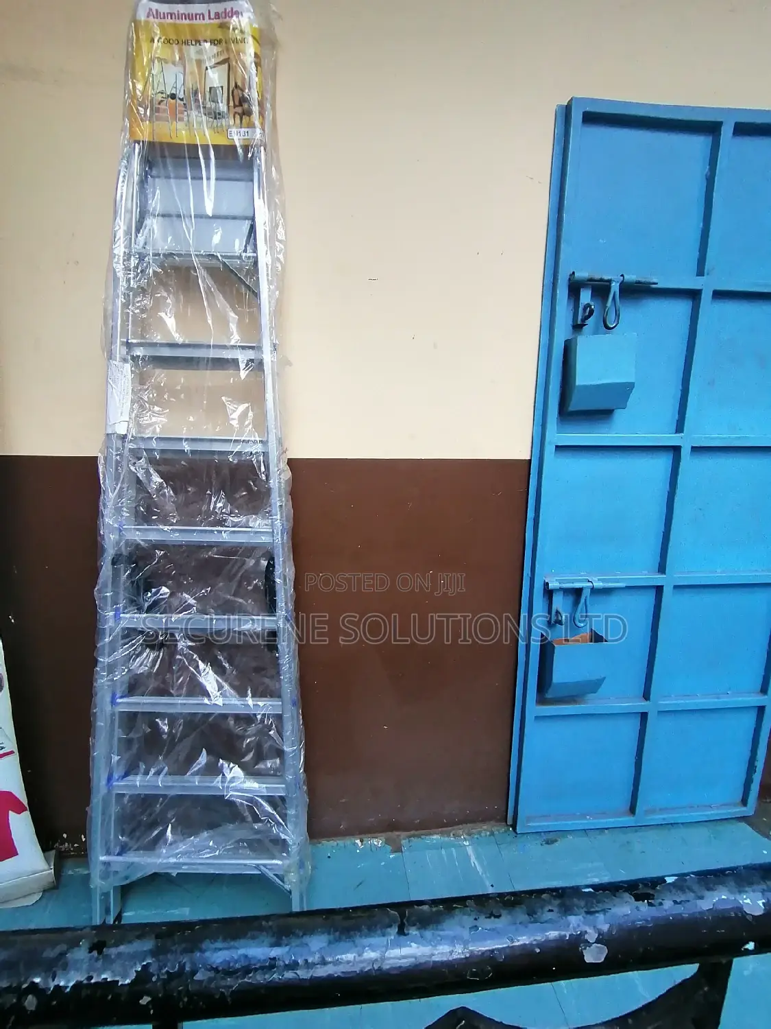 Aluminium House Hold 8 Steps Ladder