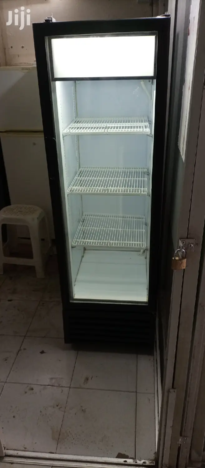 Single Door Display